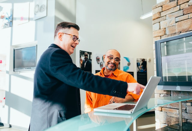Illustration of AI receptionist capabilities